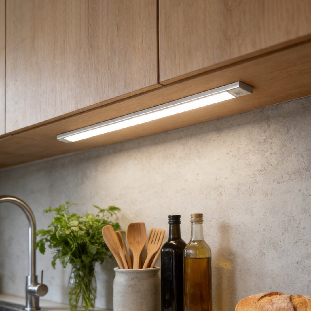 Vela Wireless Motion Sensor LED Light Bar | USB Rechargeable